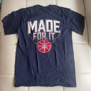 University of Arizona Basketball Shirt Medium